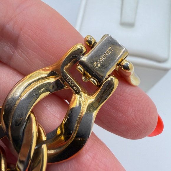 7" Vintage Monet Gold Tone double Twisted Link Bracelet w/ fold over clasp! - Picture 13 of 16